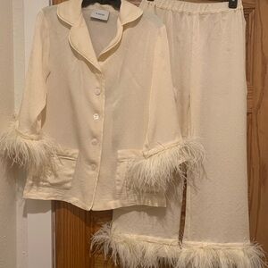Sleeper Jacquard Pajama Set with Feathers in Cream/White - Size M